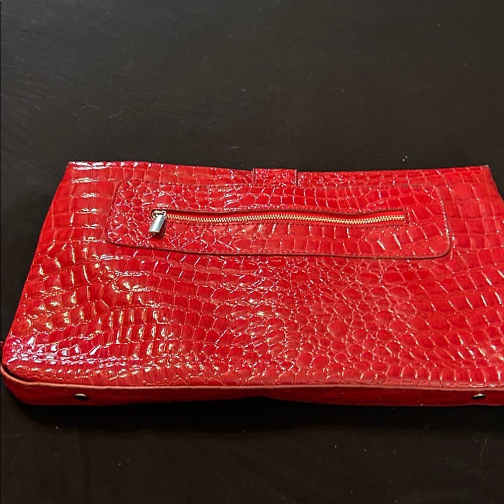 Red Embossed Bag with Script Design - Picture 4 of 7
